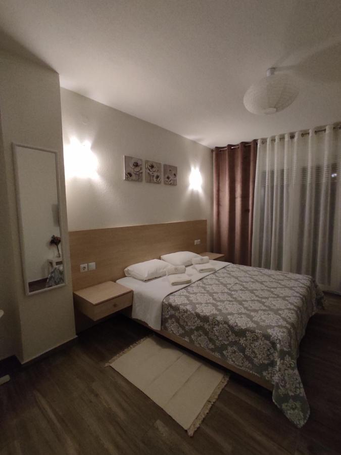 Royals Apartments Nikiti  Exteriér fotografie